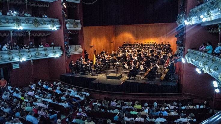 90 Años de teatro, danza y música