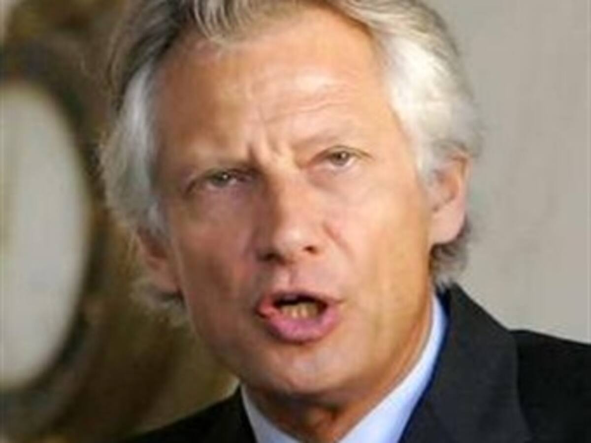 Villepin demandará a Sarkozy por cuestionar su presunción de inocencia