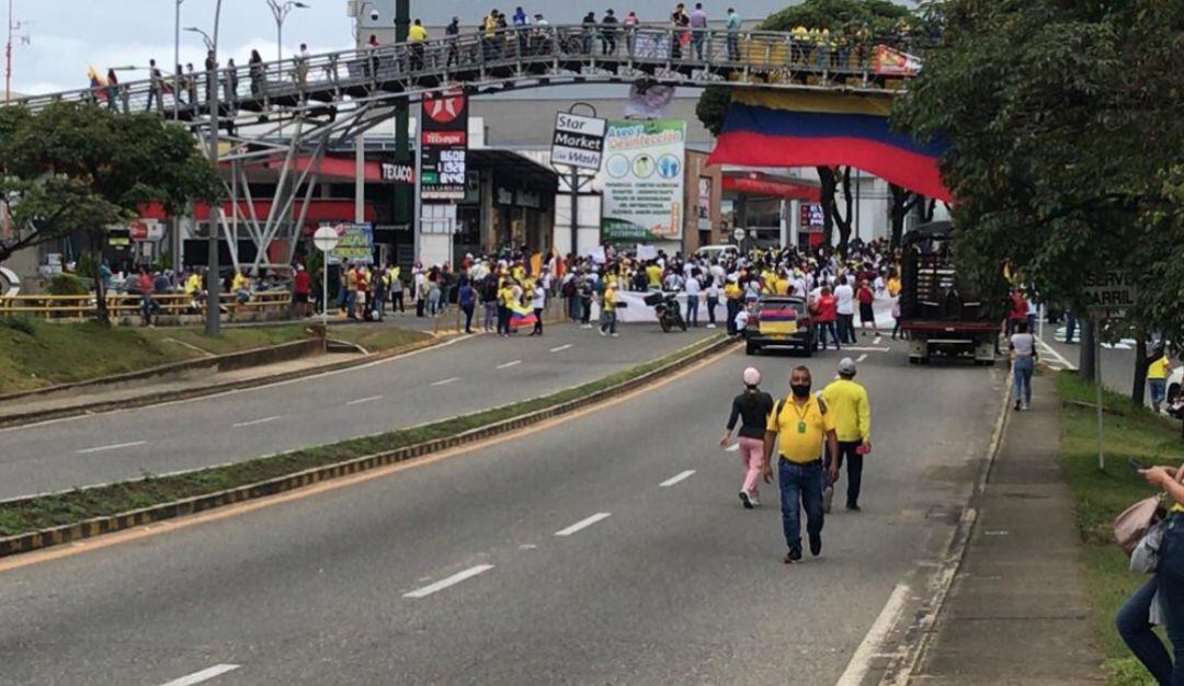 Metrolínea suspendió operaciones por paro nacional