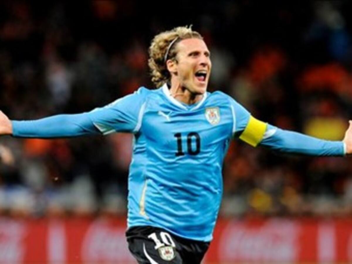 Forlán y Messi entre los candidatos a Jugador del Mundial
