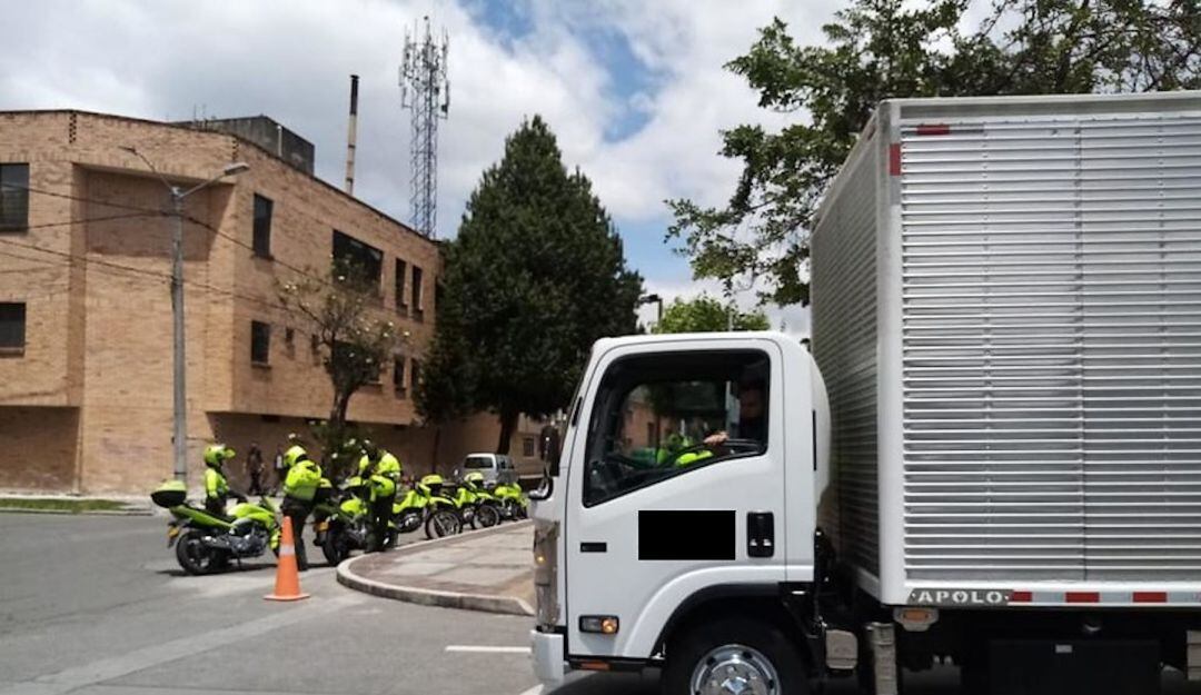 Hombre borracho atropelló y mató con un camión a su esposa 