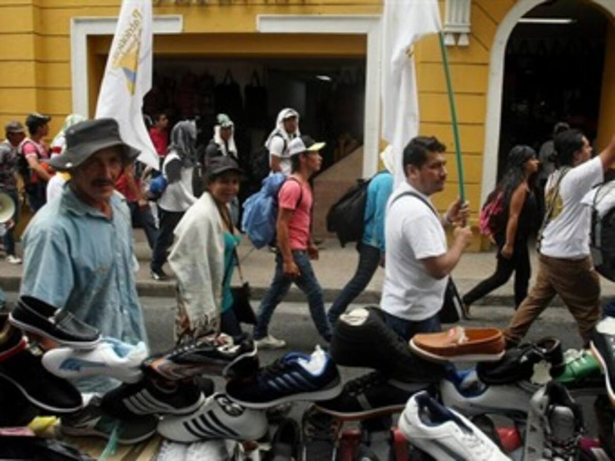Destrozos dejan manifestaciones en Cali y Sevilla, Valle del Cauca