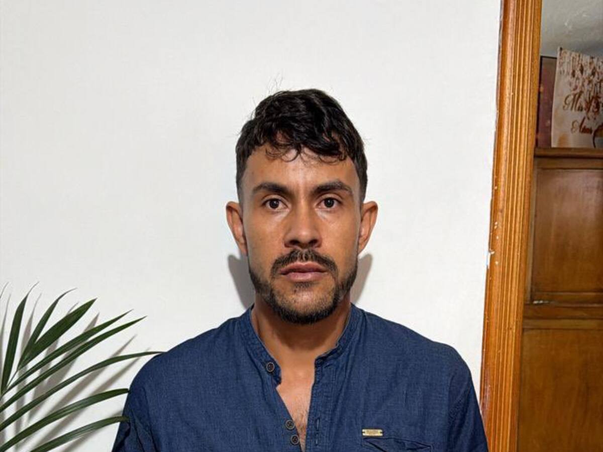 Capturaron en Medellín a “El Flaco”, cabecilla de la guerrilla campesina “Los Cabuyos”