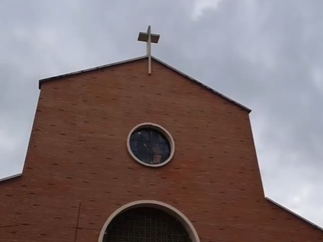 Iglesia San José de Montenegro, Quindío, permanece cerrada por graves daños debido al terremoto. Foto Cortesía Diócesis de Armenia