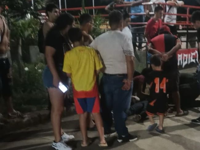 Menor de edad se lanzó de un puente. / Foto: Cortesía.