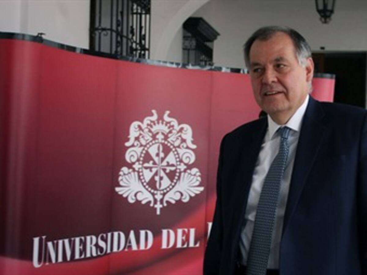 "Firmatón" en Armenia busca revocar elección del procurador General