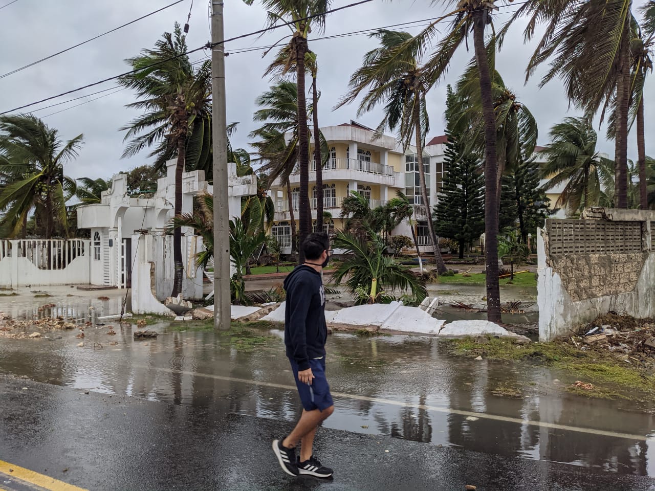 San Andres. 17 de noviembre de 2020. Imágenes de los estragos provocados en San Andrés por el paso del huracán Iota. (Cortesía - The Archipielago Press)
