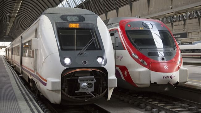 Al menos siete personas han resultado heridas, tres de ellas en estado grave, tras el descarrilamiento de un tren de media distancia Málaga-Sevilla | Imagen de referencia. Foto: Getty Images