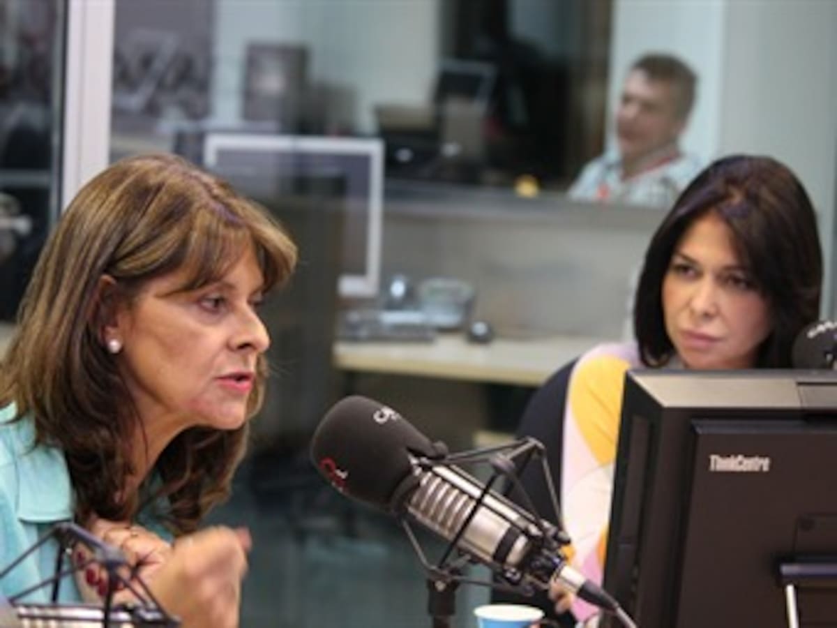 Si Uribe tiene pruebas, debe compartirlas con la Fiscalía: M. L. Ramírez