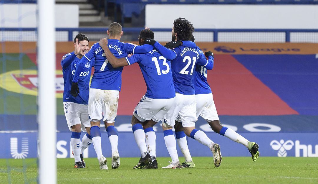 James Rodríguez aportó dos asistencias en el último partido del Everton en la FA Cup.