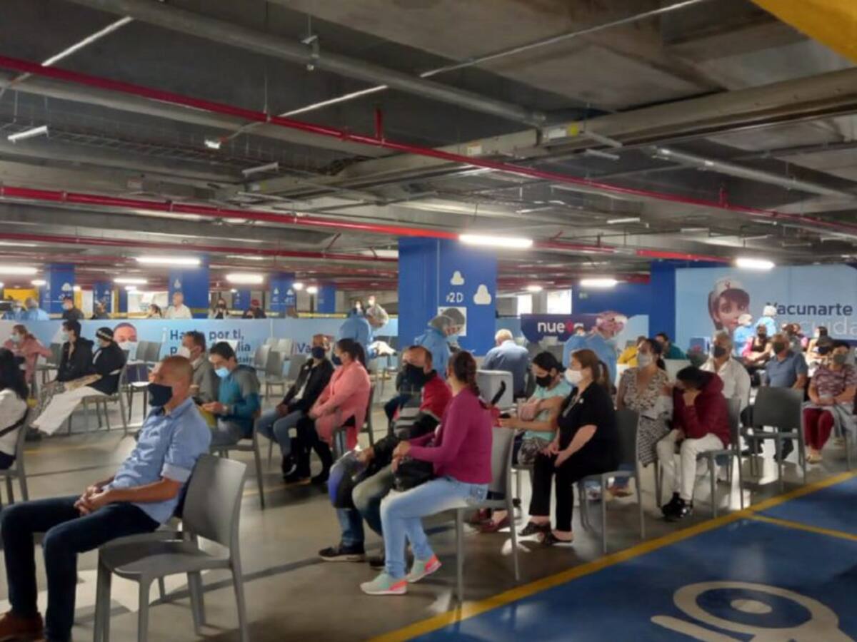 Nueva EPS espera aplicar 800 vacunas diarias en el nuevo punto de atención