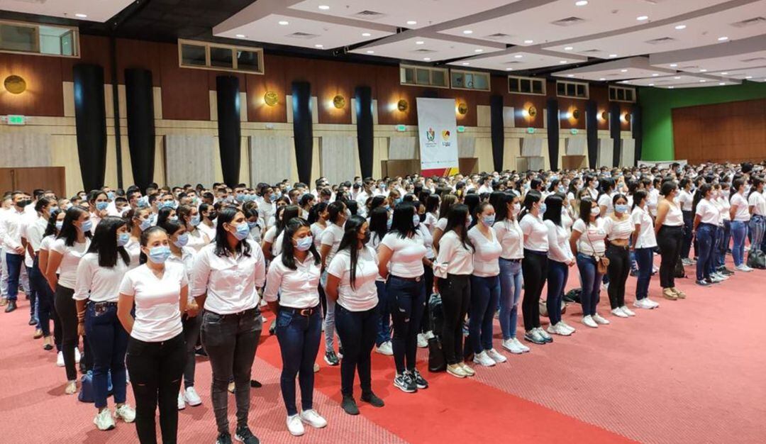 Patrulleros de Policía en el Tolima 