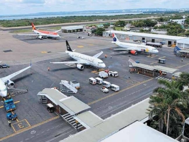 Gobierno verifica condiciones en Cartagena para vuelos internacionales