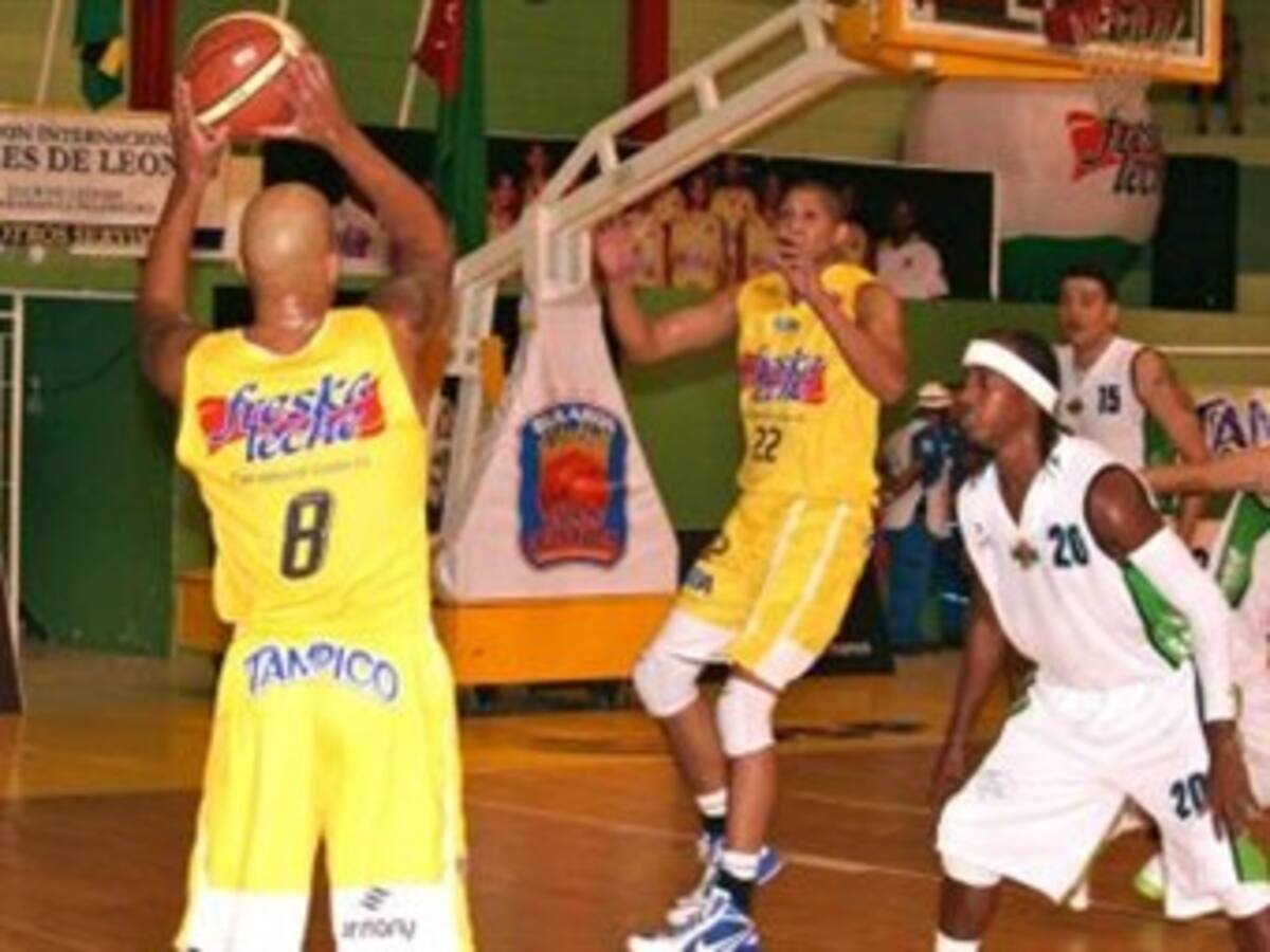 Caribbean Heat volvió a la victoria al derrotar al líder Bambuqueros de Huila