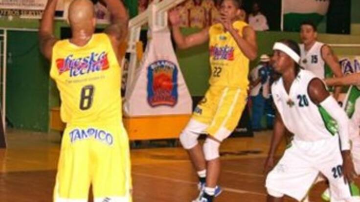 Caribbean Heat volvió a la victoria al derrotar al líder Bambuqueros de Huila