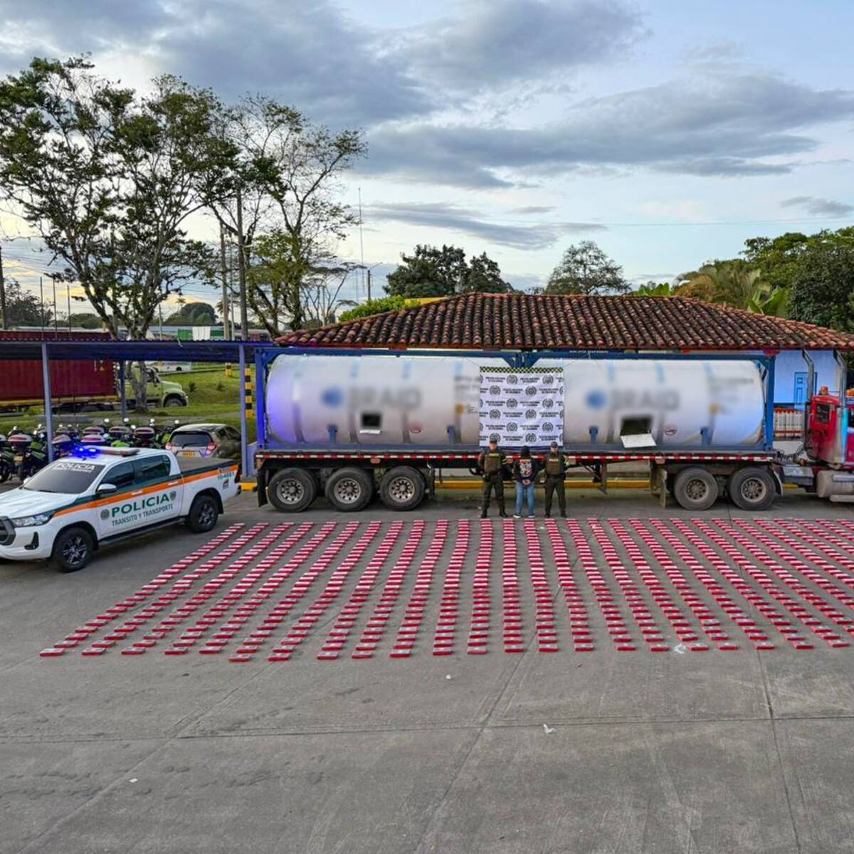 En vías del Quindío, la Policía incautó una tonelada de cocaína que tenía como destino Bogotá