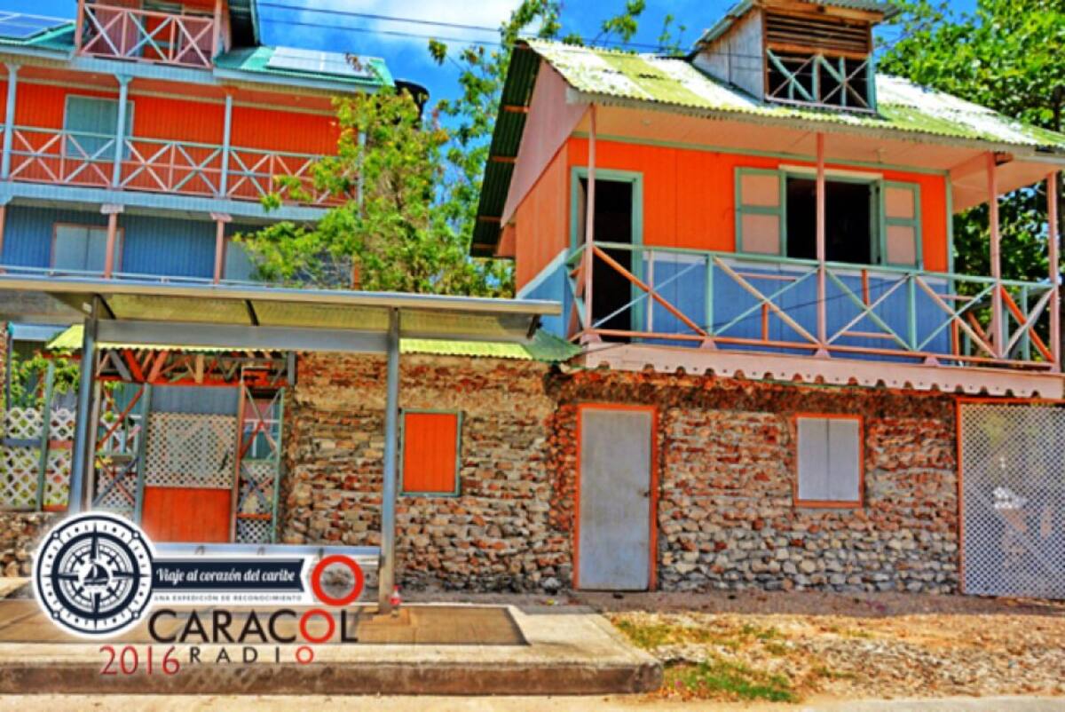 Colorido y lindos paisajes en la visita de Caracol Radio San Andrés 