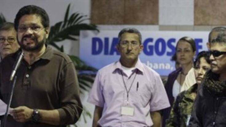 Fiscalía advierte a negociadores de las Farc que no pueden salir de Cuba