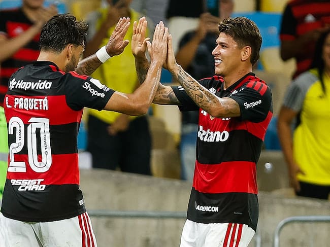 Lucas Paquetá y Jorge Carrascal / Getty Images