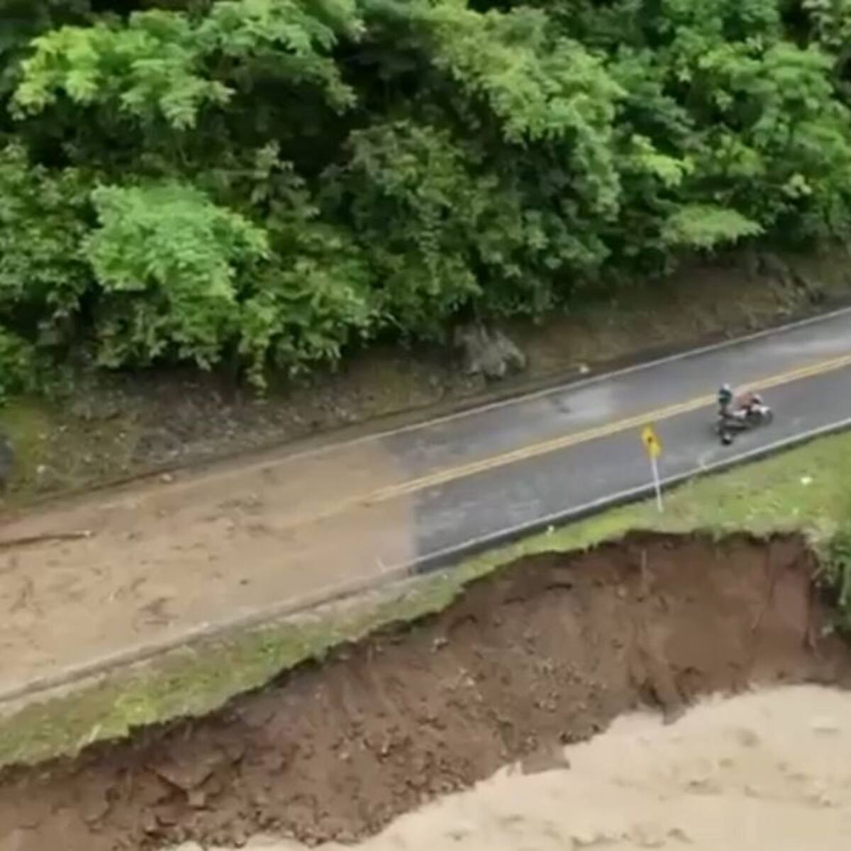 Defencarga: a la semana se dejan de movilizar 1.500 toneladas por el cierre de la vía en Salgar
