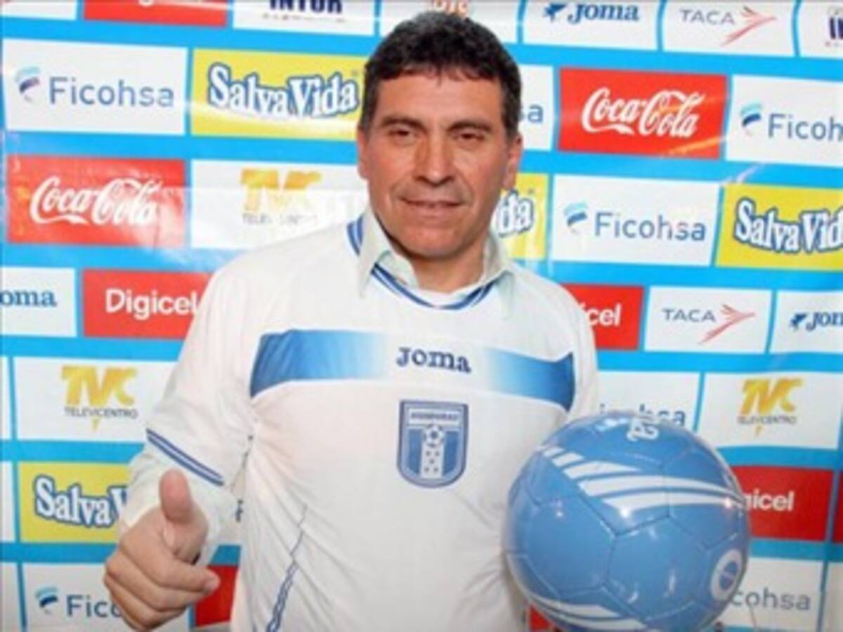 Luis Fernando Suárez: Los mexicanos pensaron que de presencia iban a ganar