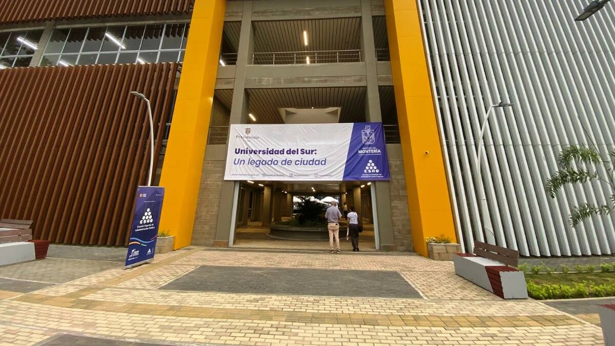Nuevo récord de inscritos a la oferta académica de la ESAP para el 2026