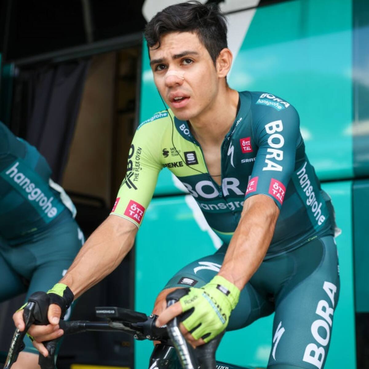 Sergio Higuita da la sorpresa en el ciclismo: deja el Bora y ya tiene nuevo equipo