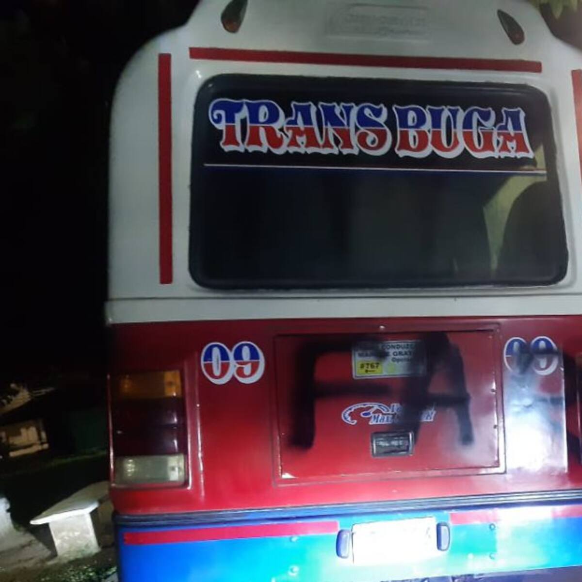 Buses de servicio público marcados por disidencias de las FARC en Buga