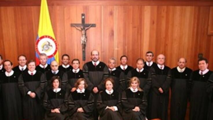 Corte pide a Fiscal y Procurador que investiguen versiones sobre dineros de 'paras' en elección de Iguarán