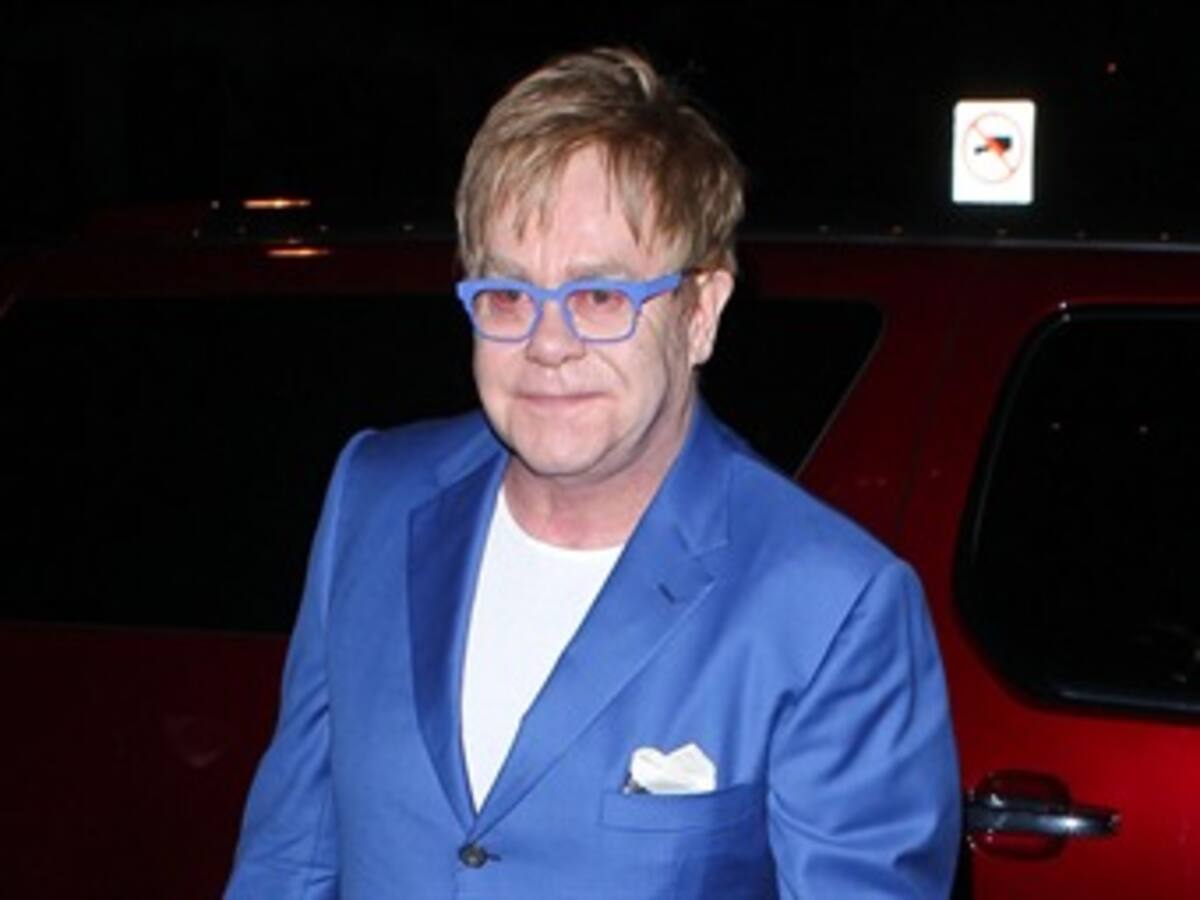 Elton John se atreve con la música electrónica