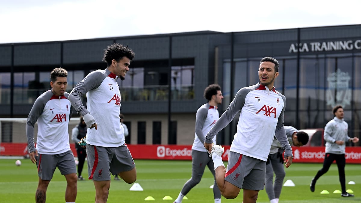 Video: Luis Díaz y Thiago Alcántara exhiben su magía durante entrenamiento del Liverpool