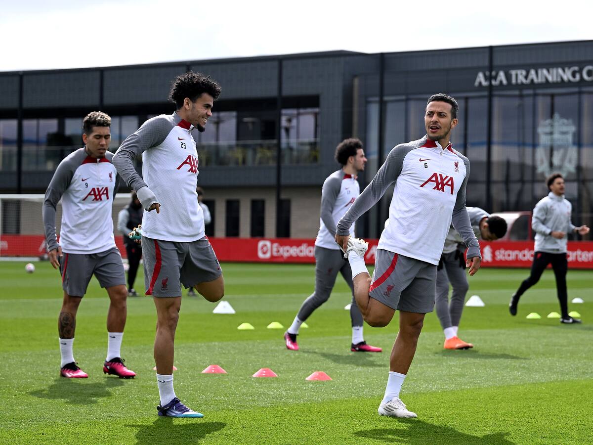 Video: Luis Díaz y Thiago Alcántara exhiben su magía durante entrenamiento del Liverpool