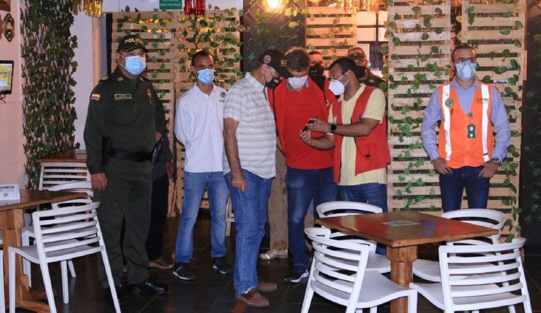 Operativos a establecimientos en Cartagena