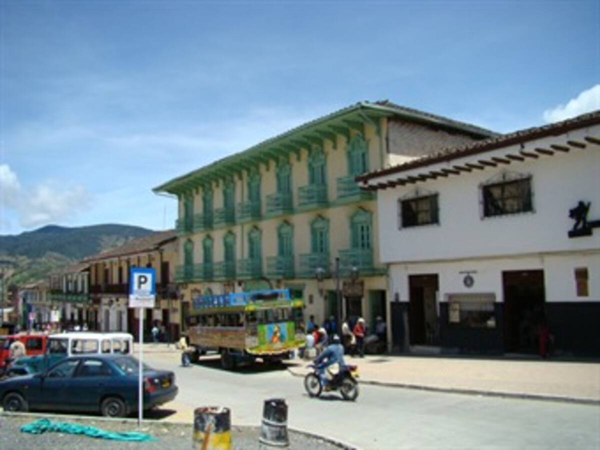 Concejal de Sonsón agarró a golpes a funcionario de la alcaldía de ese municipio