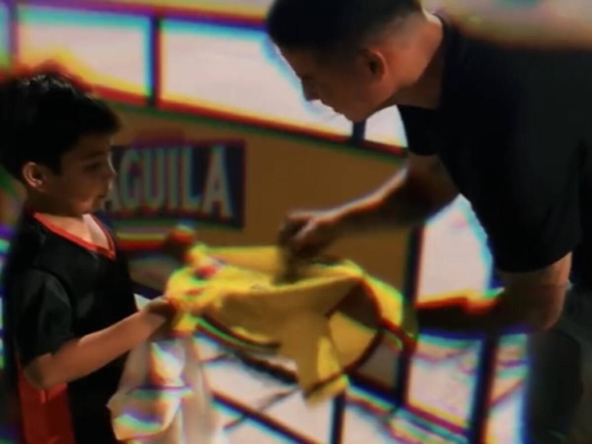 James Rodríguez y su tierna promesa a un niño a su llegada a Barranquilla