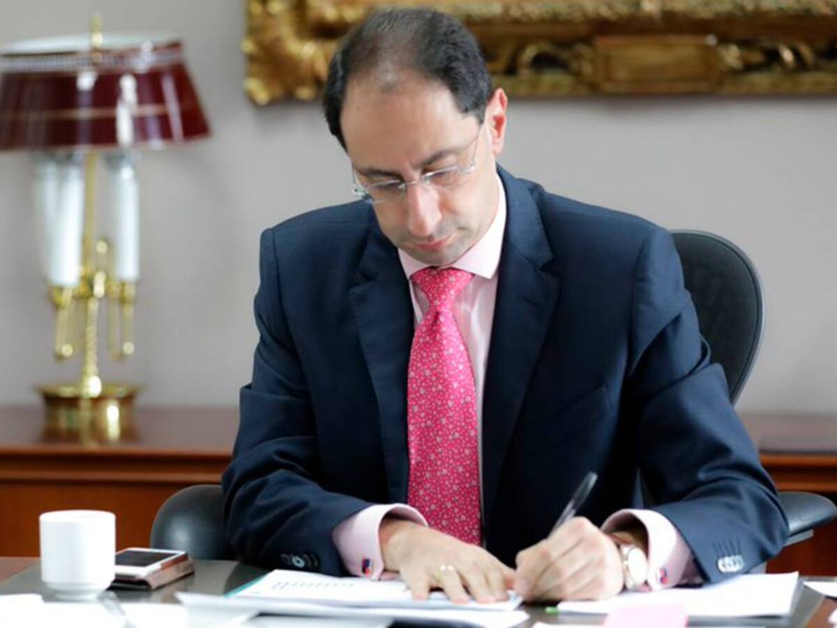 Nueva reforma tributaria no tocará el IVA, ni las pensiones