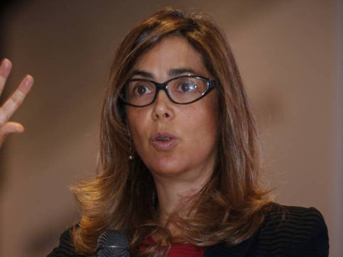 Ministra de Educación cuestiona falta de calidad de Uniatlántico
