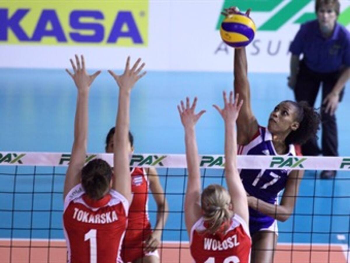 Colombia se clasificó a semifinales del Preólimpico femenino de Voleibol