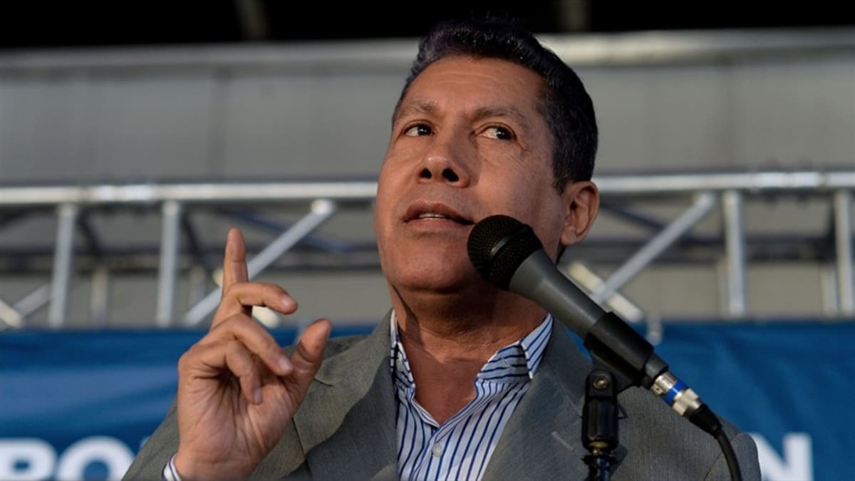 Lo más importante es ver cómo detener la violencia y persecución en Venezuela: diputado Henri Falcón