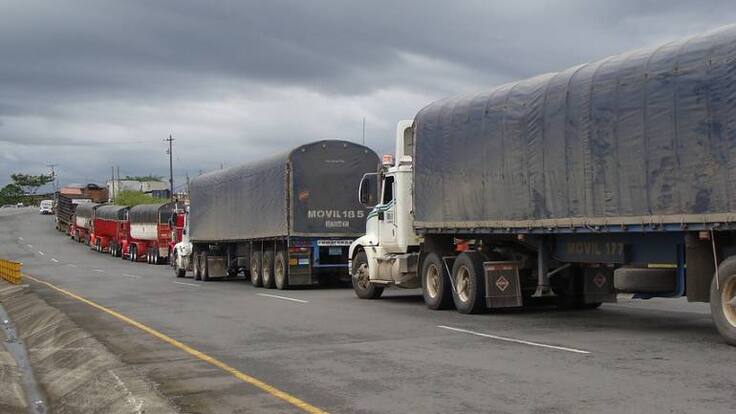 Camioneros aseguran que afectaciones de orden público tienen en jaque al sector