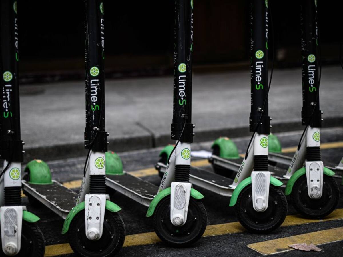 Dossier sobre el caos de las patinetas en Bogotá