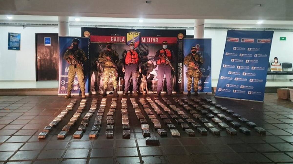 Incautan 173 kilogramos de clorhidrato de cocaína en Ciénaga