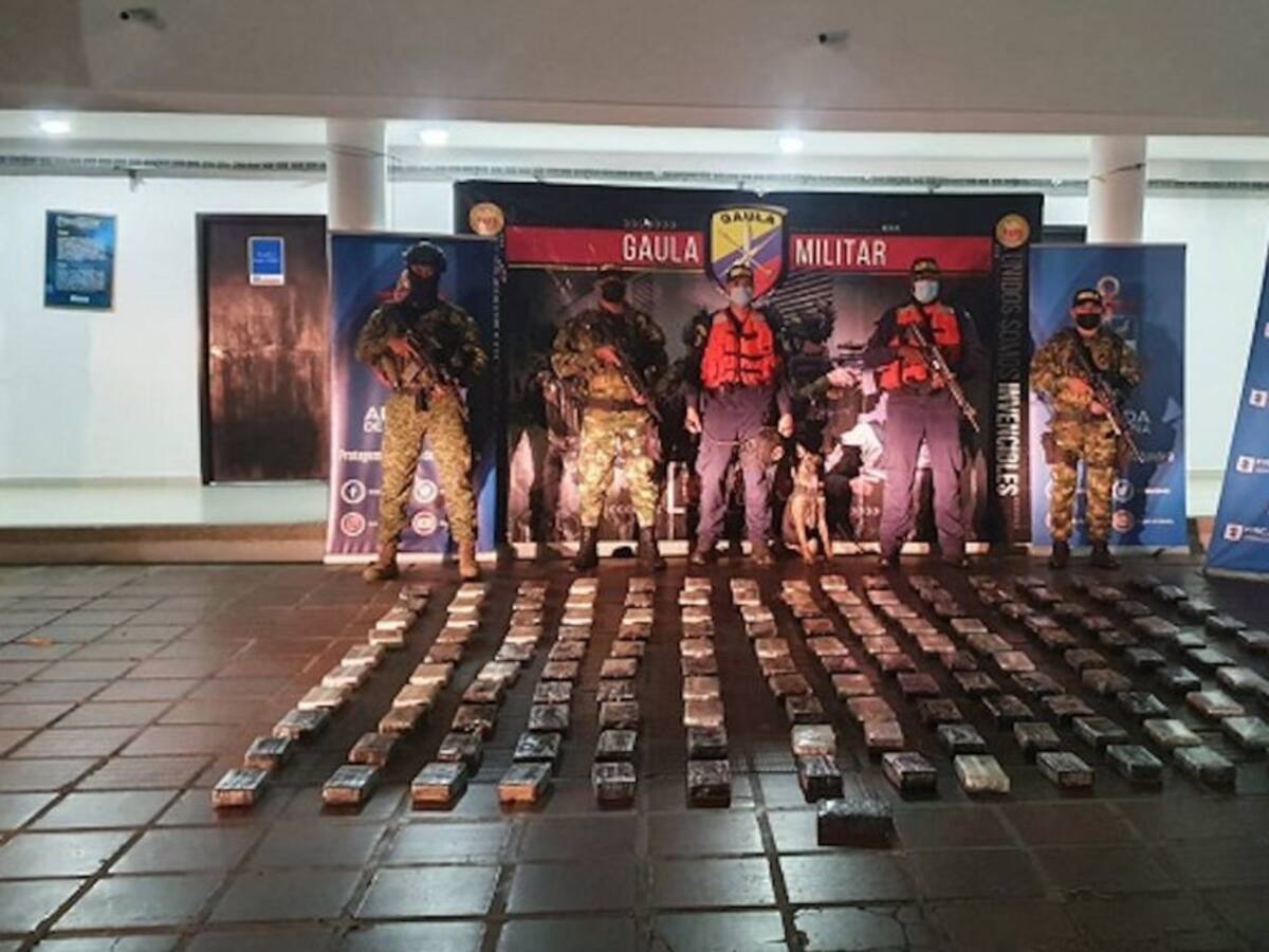 Incautan 173 kilogramos de clorhidrato de cocaína en Ciénaga