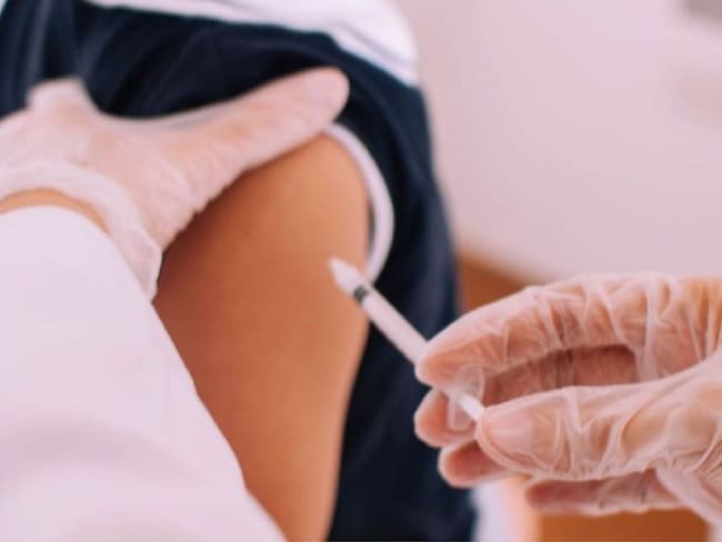 Gremios buscan 15 mil personas para que se apliquen vacunas de refuerzo