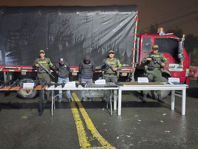 Dos capturados por transportar arsenal de guerra en una vía Nacional en Nariño