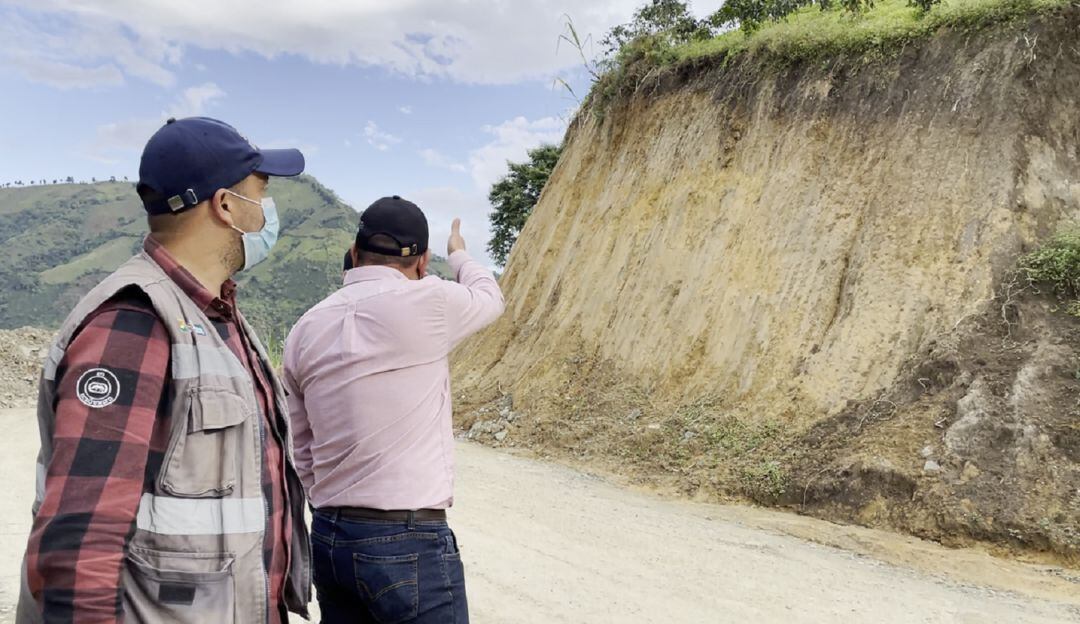 Vías en Pácora y Filadelfia