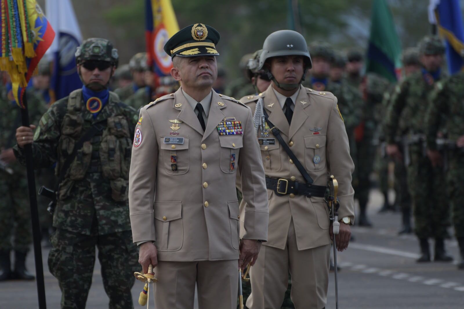 General Yor William Cotua asumió como comandante de División de Aviación Asalto Aéreo del Ejército