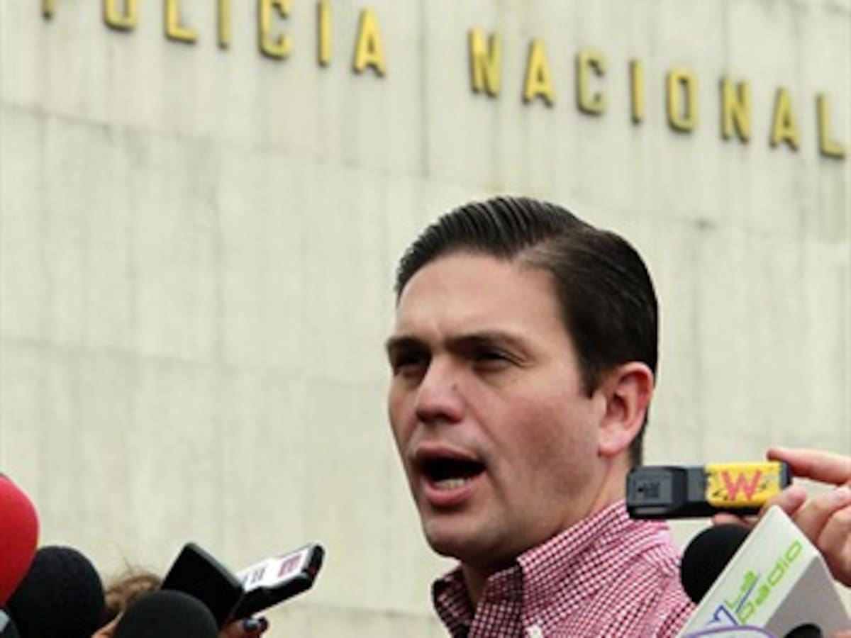 Las Farc siguen poniendo a los niños de carne de cañón: Mindefensa