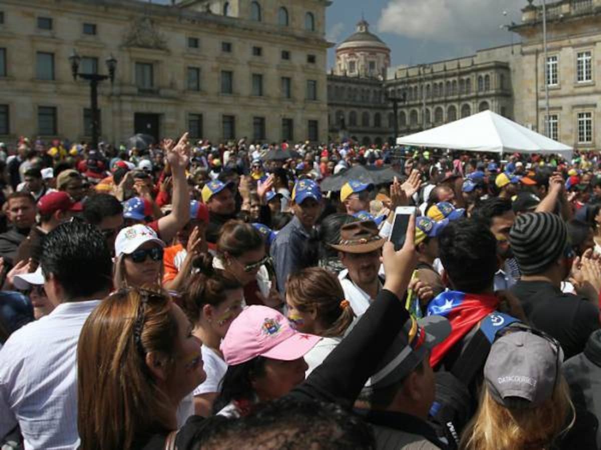 90% de los colombianos cree que crisis de Venezuela afecta a Colombia