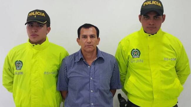 Alias "David León" tiene varias órdenes de captura.
